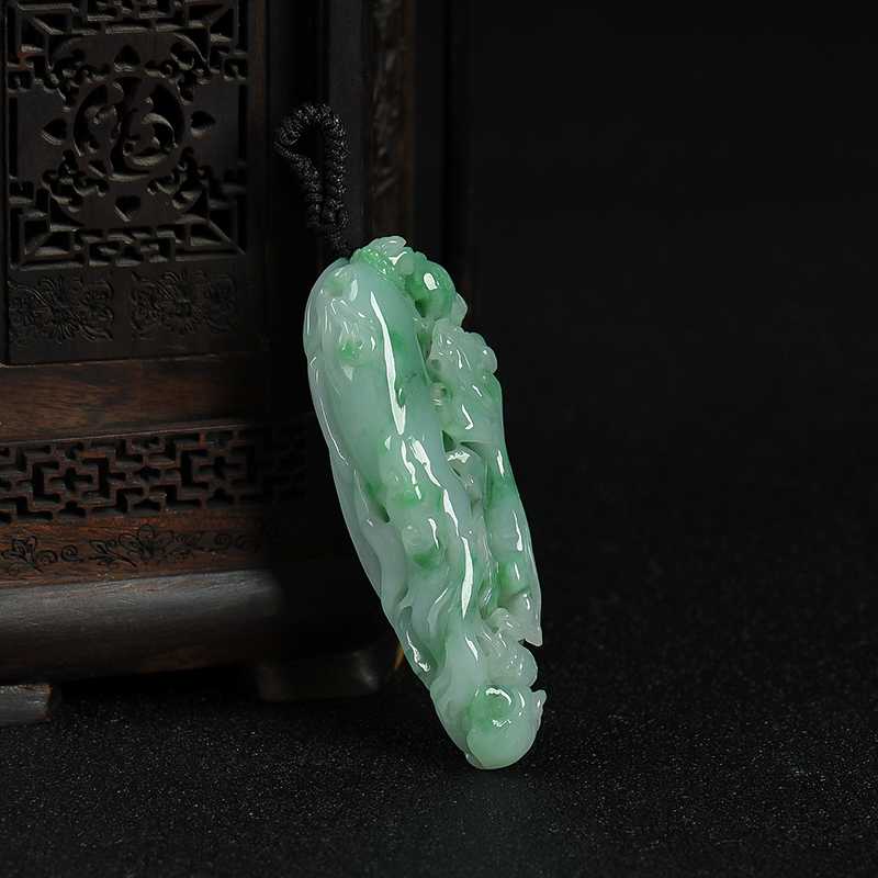 飘翠翡翠福寿如意吊坠-红掌柜