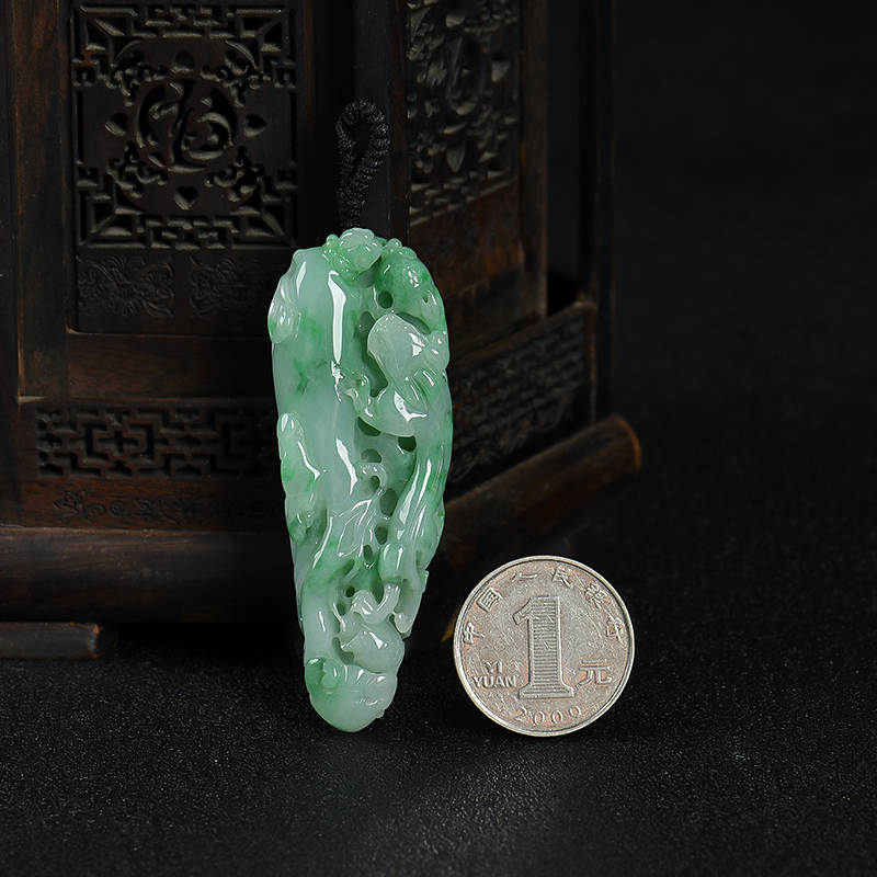  糯种飘翠翡翠福寿如意挂坠-红掌柜