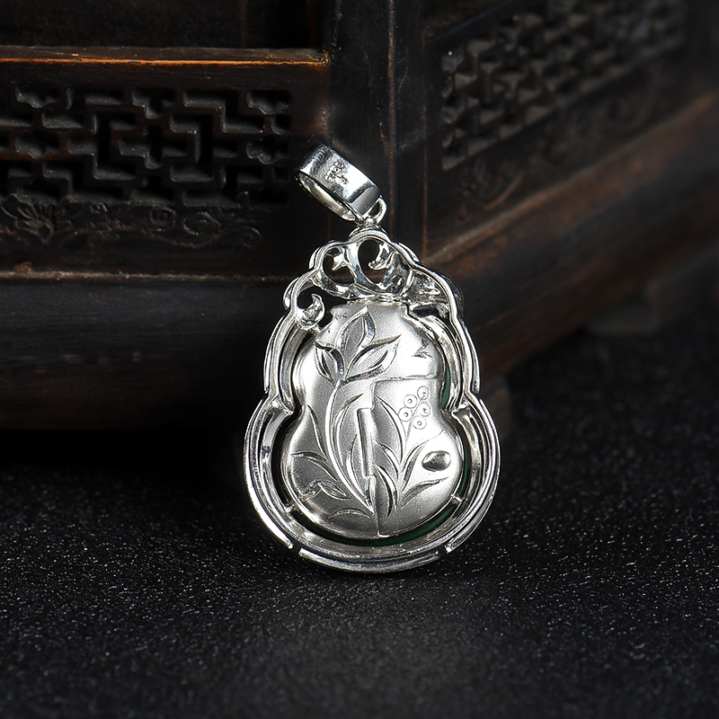 糯种翡翠葫芦吊坠-红掌柜