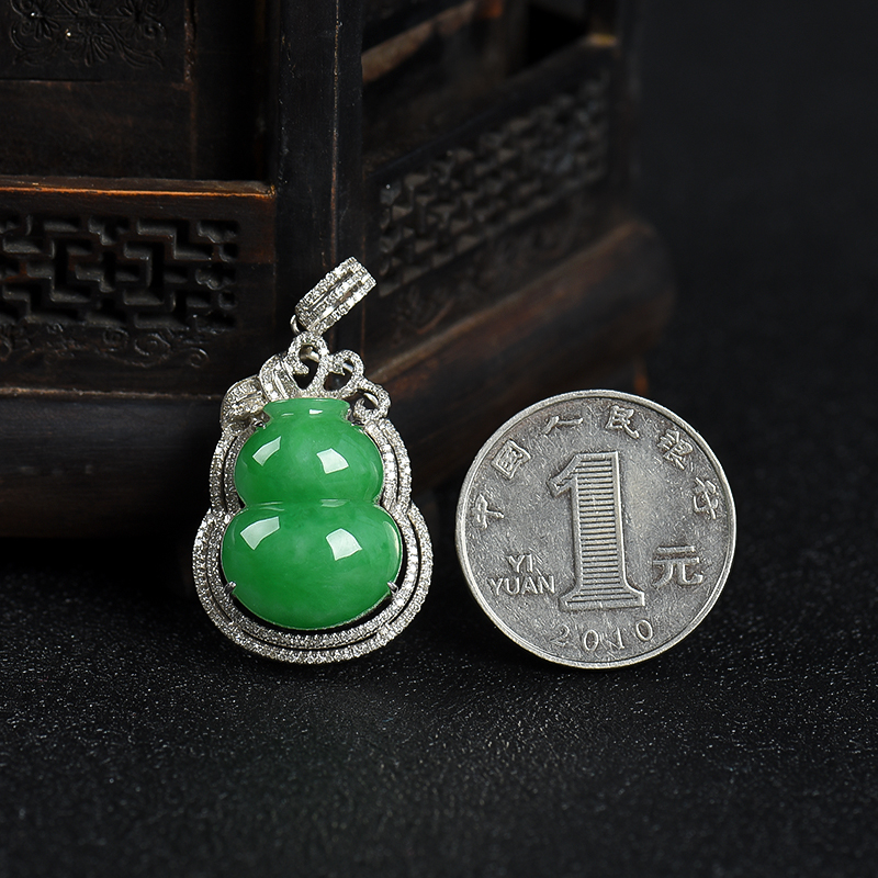 缅甸翡翠葫芦吊坠-红掌柜