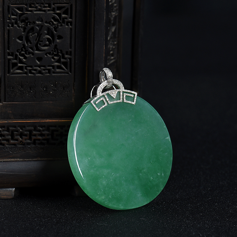 天然糯冰种深绿翡翠无事牌吊坠-红掌柜