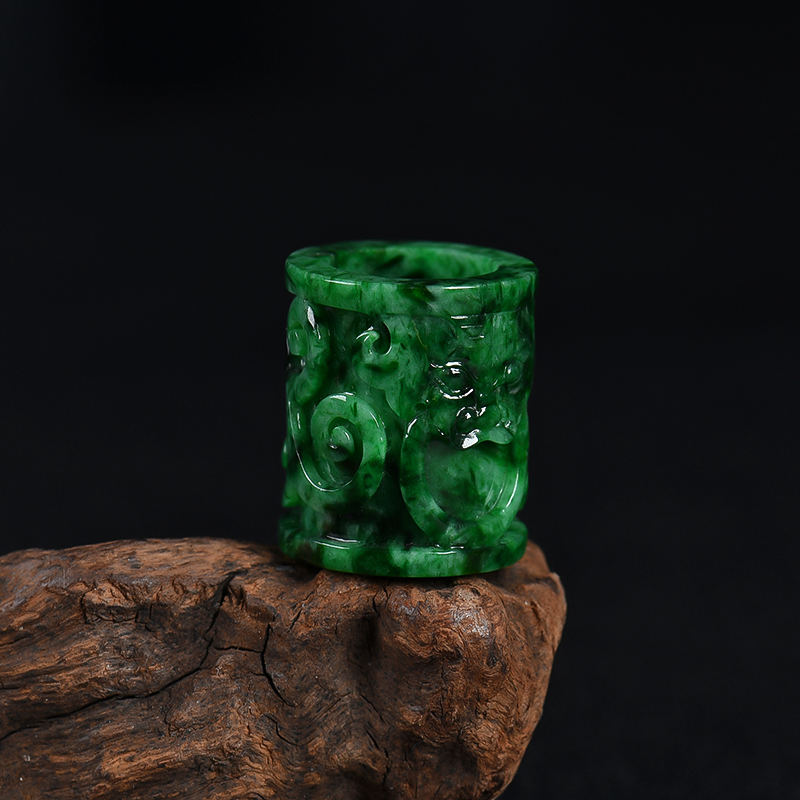 天然豆种飘翠翡翠睚眦路路通吊坠-红掌柜