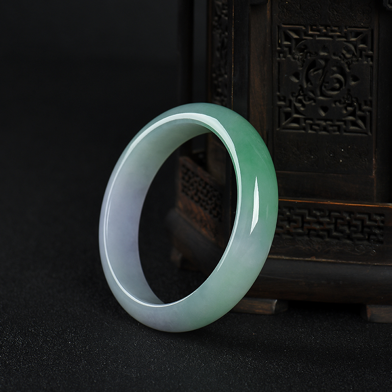 缅甸糯种春带彩翡翠手镯-红掌柜