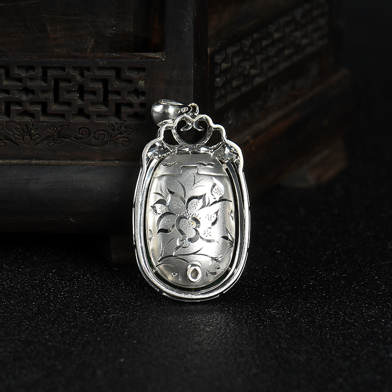 缅甸天然翠绿翡翠福贝吊坠-红掌柜