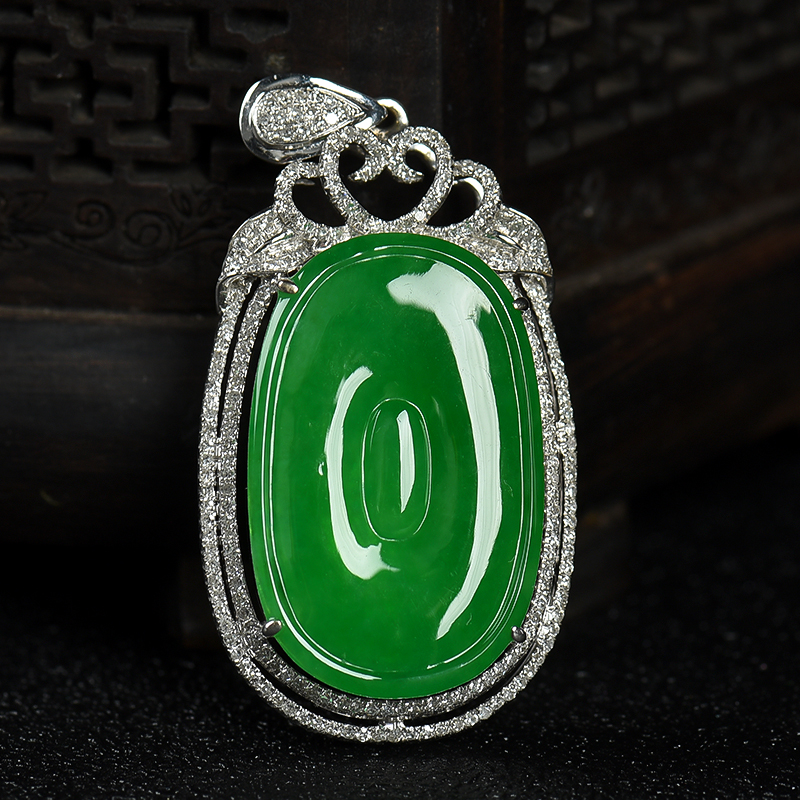 缅甸天然糯种翠绿翡翠吊坠-红掌柜