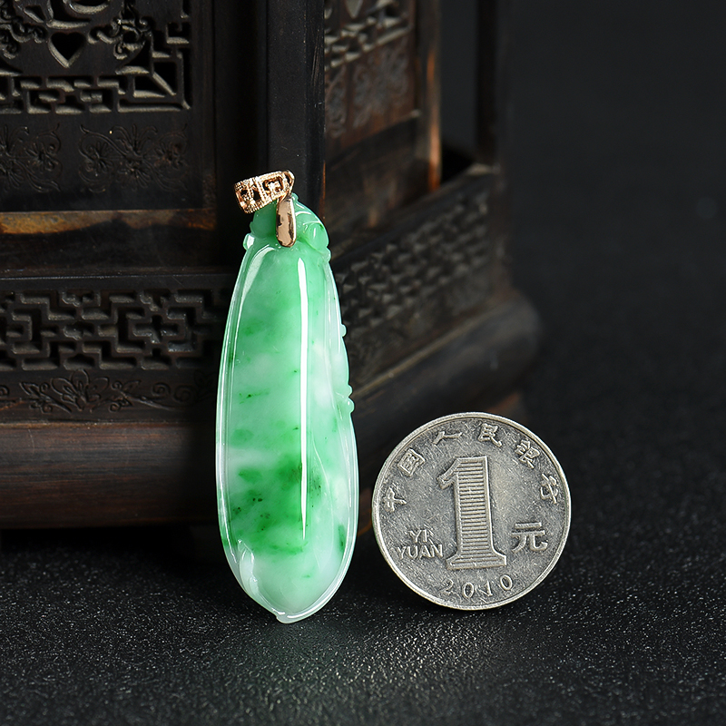 缅甸翡翠福瓜吊坠-红掌柜