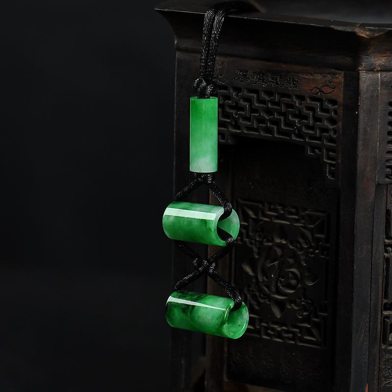 糯种翡翠路路通吊坠-红掌柜