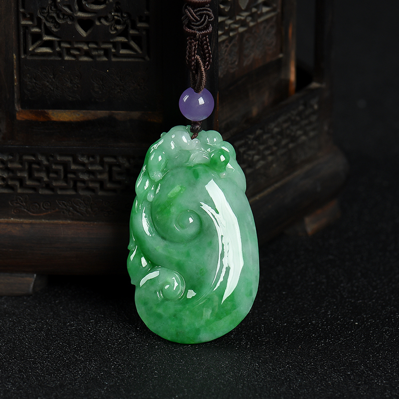 翡翠如意吊坠-红掌柜