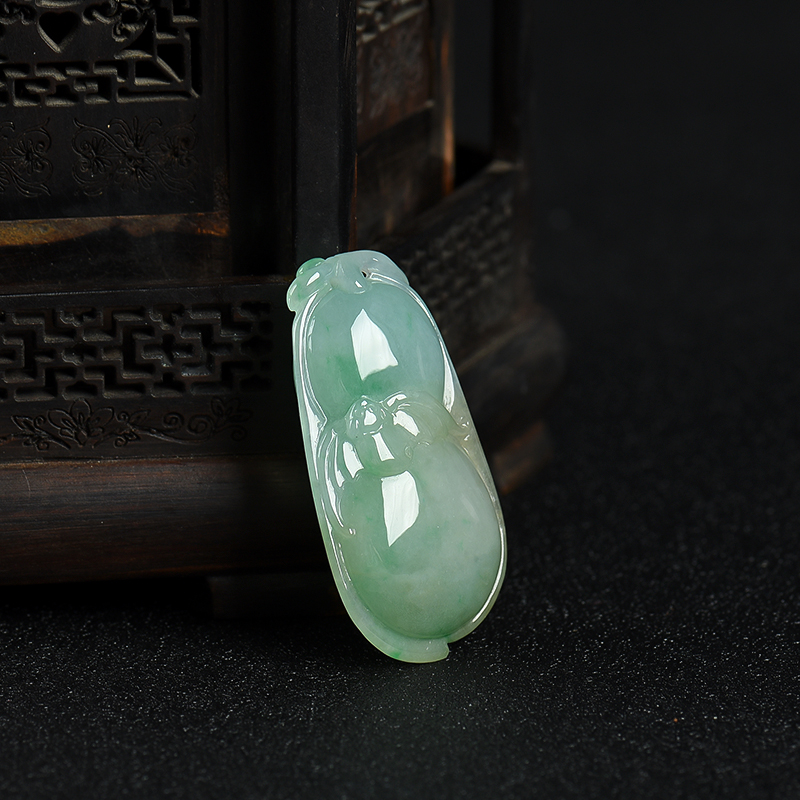 飘翠翡翠葫芦吊坠-红掌柜