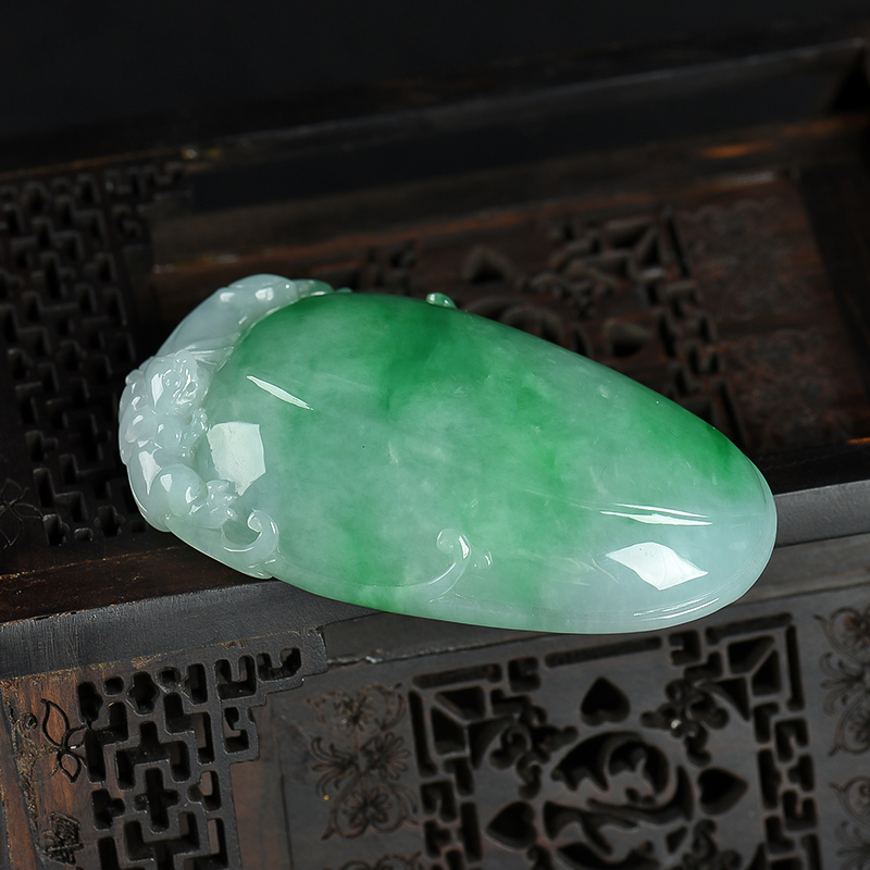 缅甸天然糯种翡翠福瓜吊坠-红掌柜