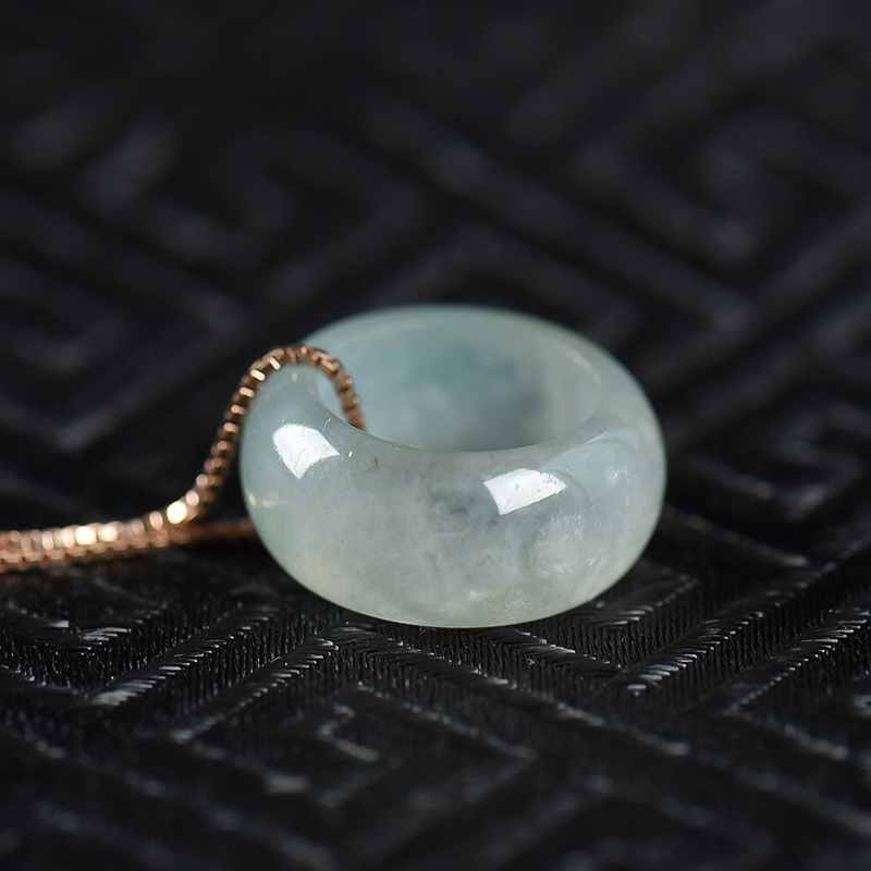 缅甸天然糯冰种灰绿翡翠项链-红掌柜