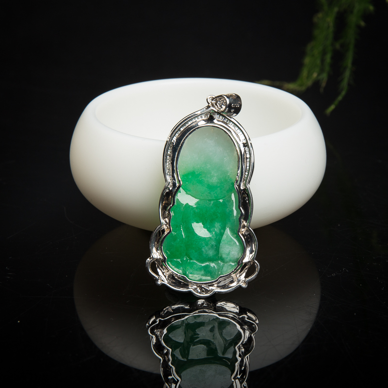 天然豆种飘翠翡翠观音吊坠-红掌柜