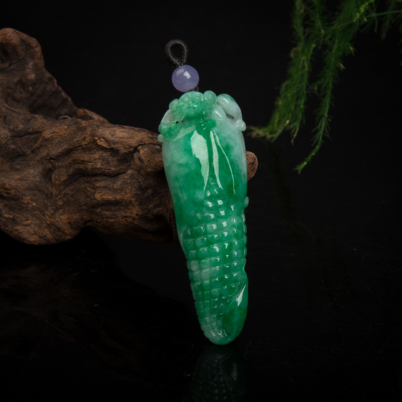 翡翠吊坠-红掌柜