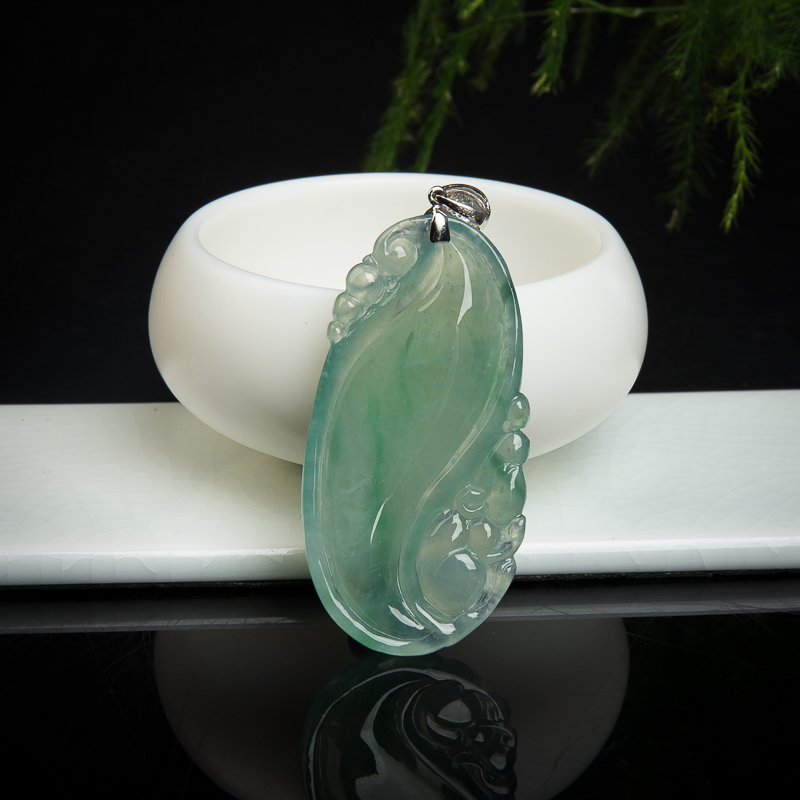 翡翠福寿吊坠-红掌柜