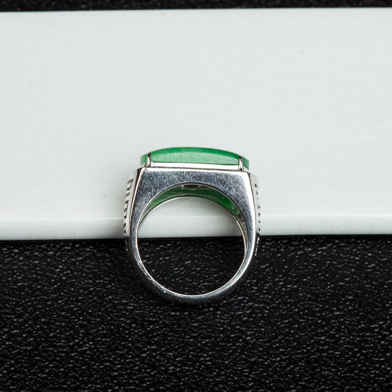 18k天然缅甸糯种翡翠戒指-红掌柜