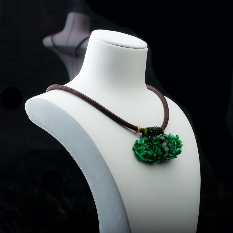 天然缅甸糯种深绿翡翠吊坠-红掌柜