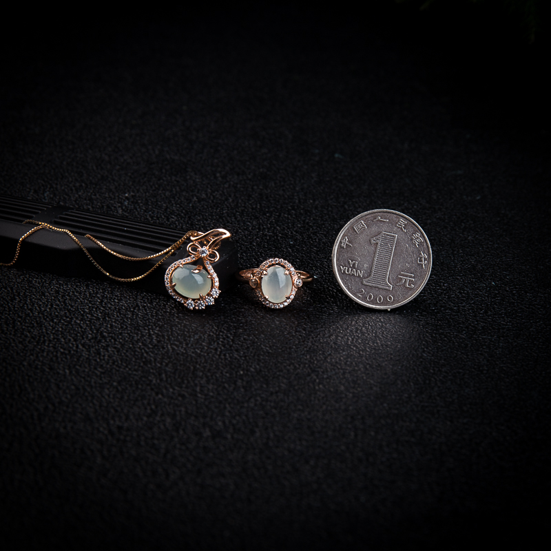 缅甸翡翠花型两件套-红掌柜