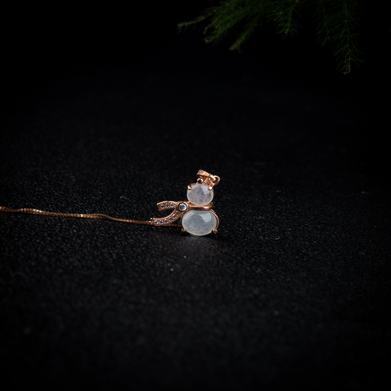 银镶冰种翡翠两件套-红掌柜