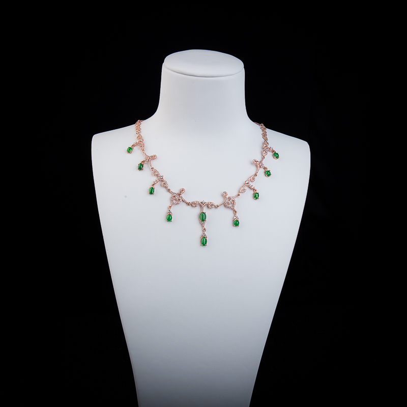 银镶糯冰种翡翠心心相惜三件套-红掌柜