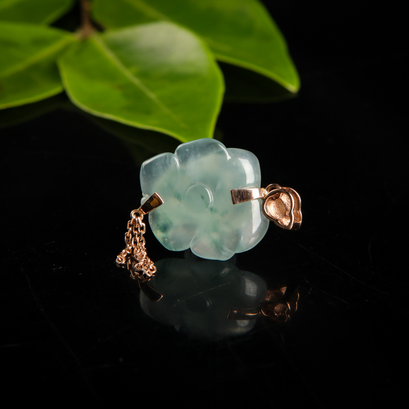 糯冰种翡翠一品清廉吊坠-红掌柜