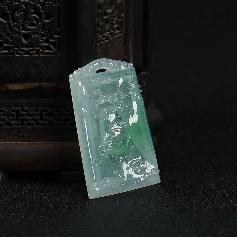 天然冰种飘翠翡翠山水牌吊坠-红掌柜