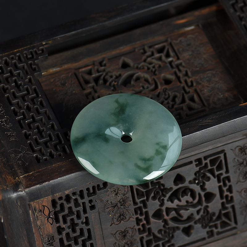 缅甸天然糯冰种翡翠平安扣吊坠-红掌柜