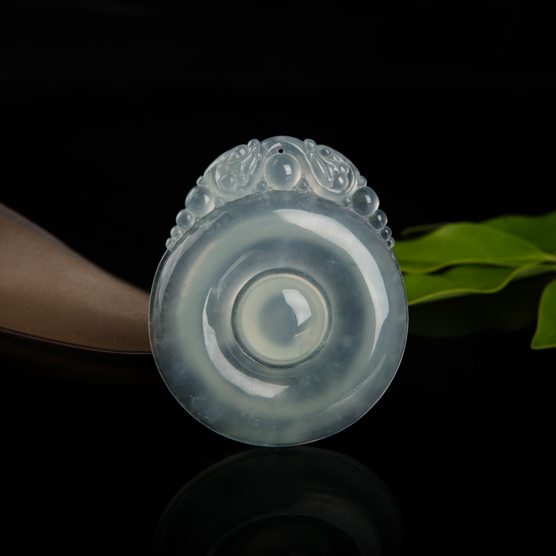 糯冰种浅绿翡翠福在眼前吊坠-红掌柜