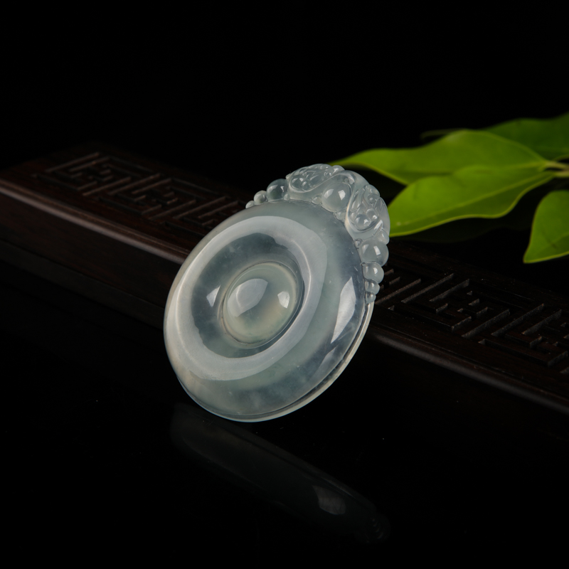 浅绿翡翠福在眼前吊坠-红掌柜