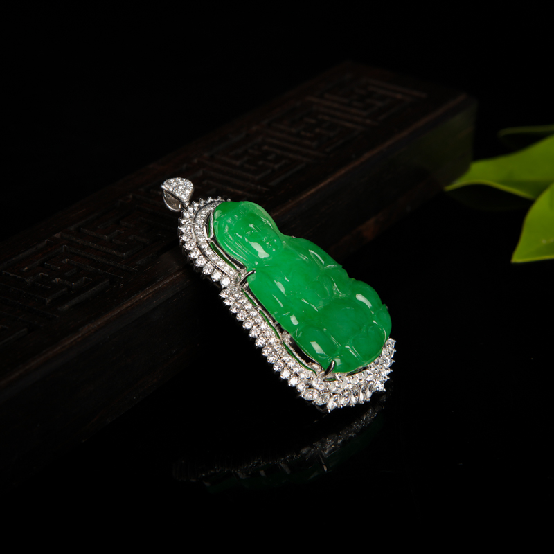 糯种翠绿翡翠观音吊坠-红掌柜