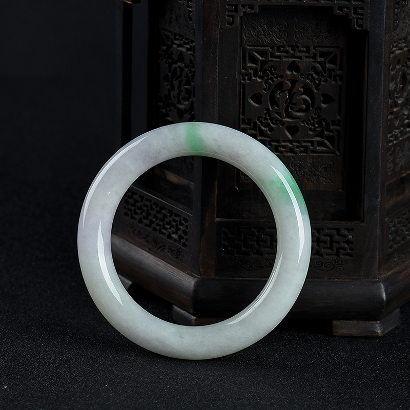 豆种翡翠圆镯-红掌柜