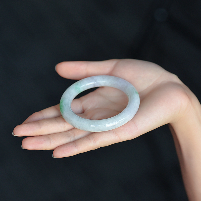 天然翡翠圆镯-红掌柜