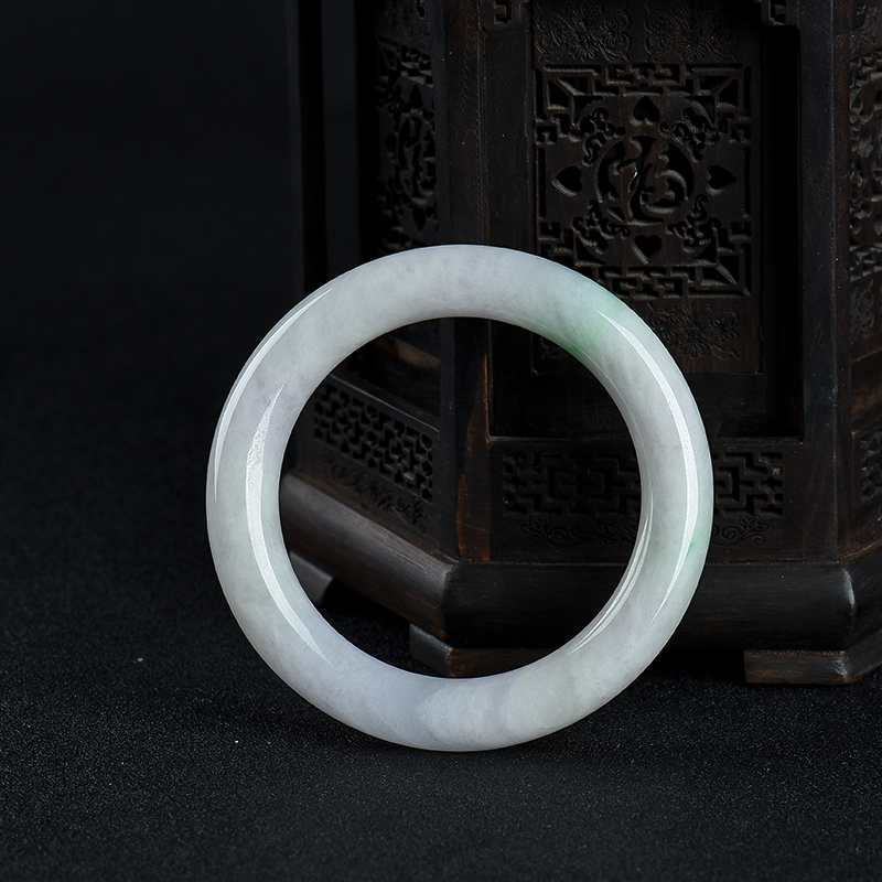 豆种翡翠圆镯-红掌柜