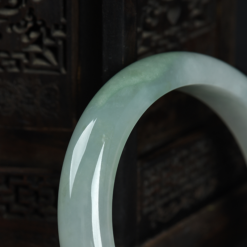 翡翠手镯-红掌柜