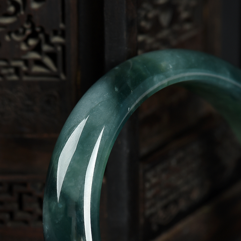 翡翠手镯-红掌柜