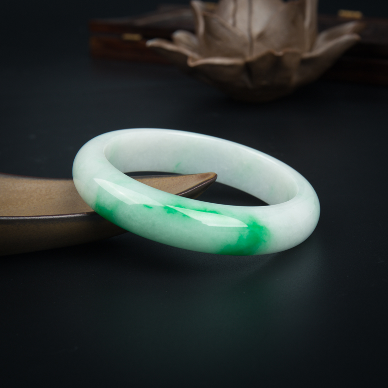 糯种飘翠翡翠手镯-红掌柜