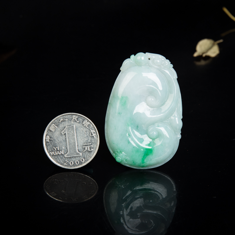 银镶糯种飘翠翡翠知足如意吊坠-红掌柜