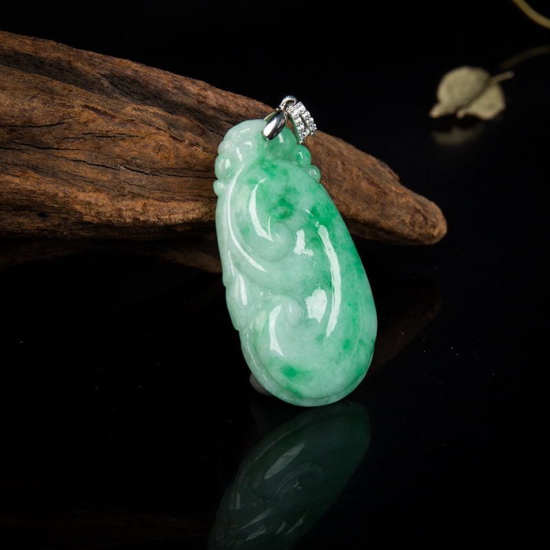 缅甸天然翡翠如意吊坠-红掌柜