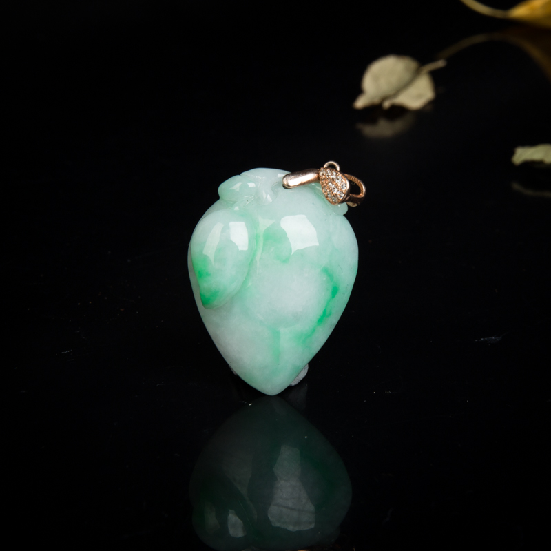 翡翠吊坠-红掌柜