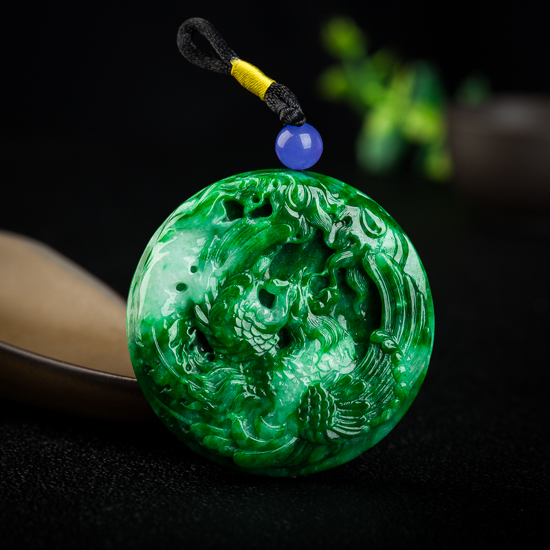 翠绿翡翠龙凤牌吊坠-红掌柜