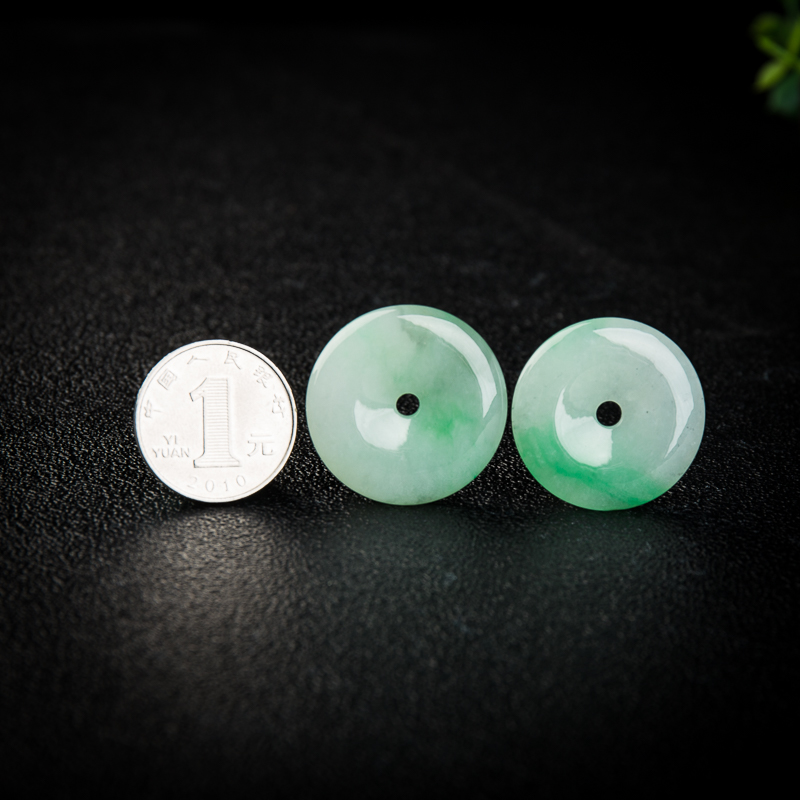 糯冰种飘翠翡翠吊坠两件-红掌柜