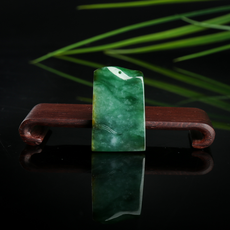 翡翠金玉满堂吊坠-红掌柜