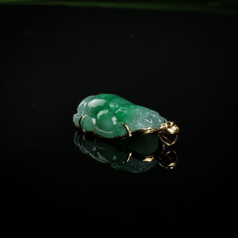 翡翠貔貅吊坠-红掌柜