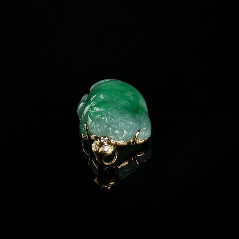 18K糯种翠绿翡翠吊坠-红掌柜