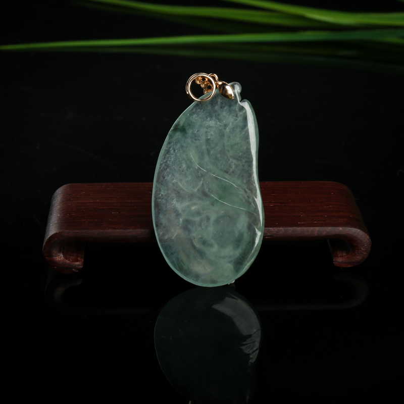 糯冰种翡翠一品清廉吊坠-红掌柜