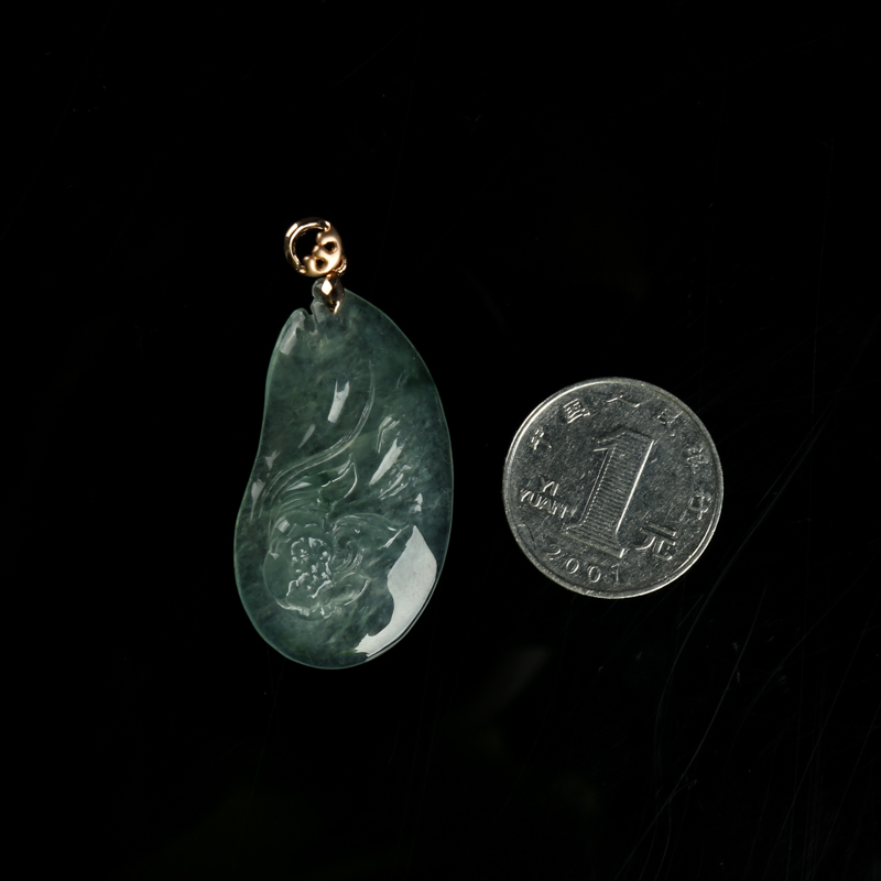 糯冰种翡翠莲花吊坠-红掌柜