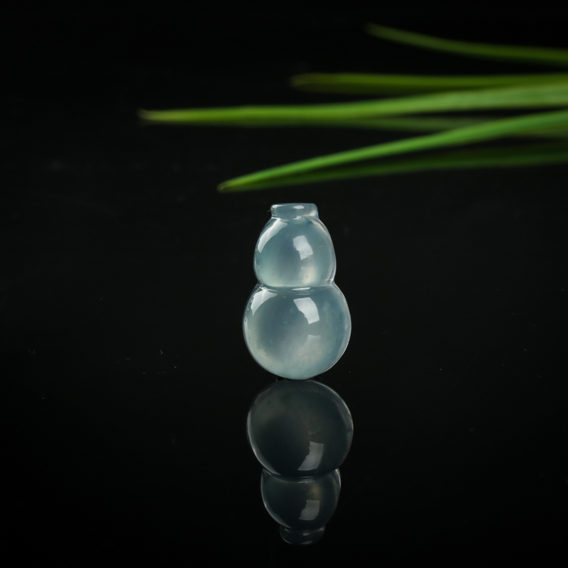 糯冰种飘花翡翠福禄吊坠-红掌柜