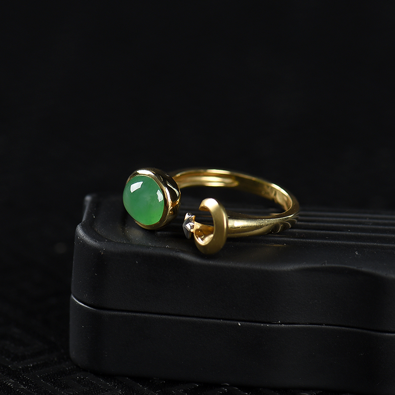 缅甸糯冰种豆绿翡翠戒指-红掌柜