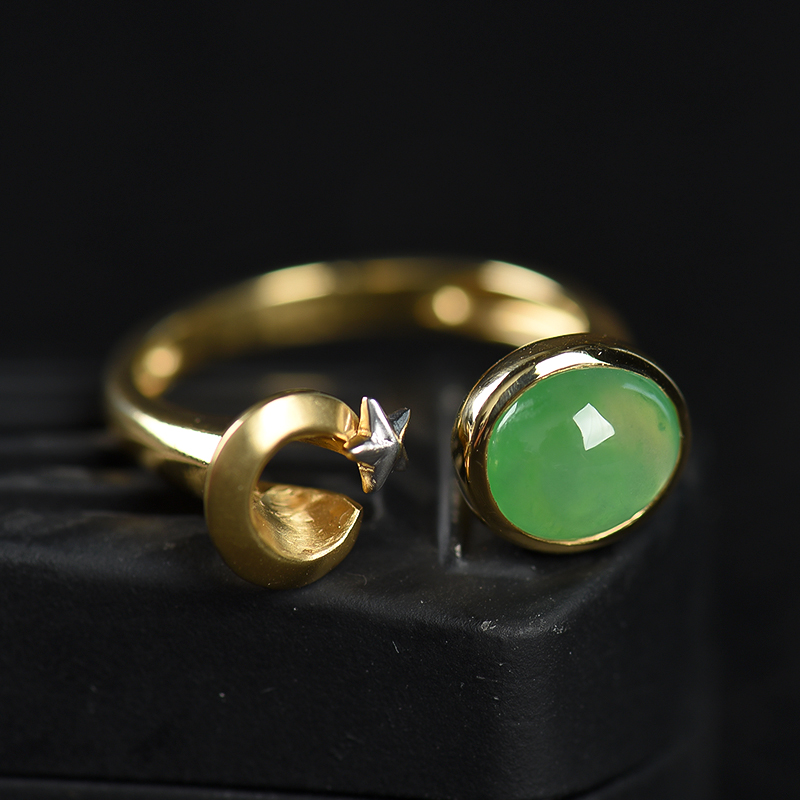 糯冰种豆绿翡翠戒指-红掌柜