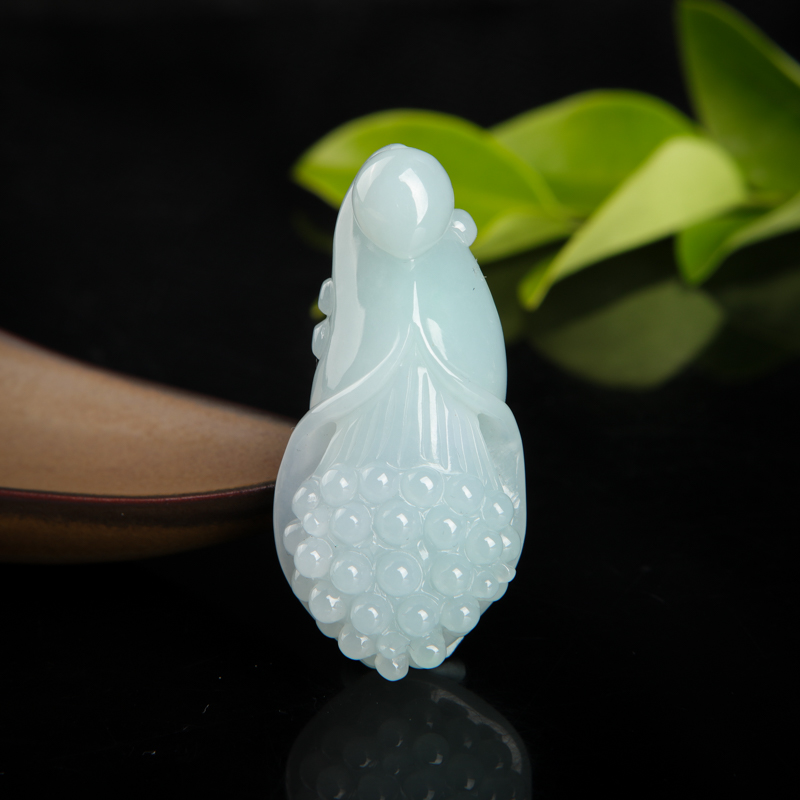 糯种浅绿翡翠多子多福吊坠-红掌柜