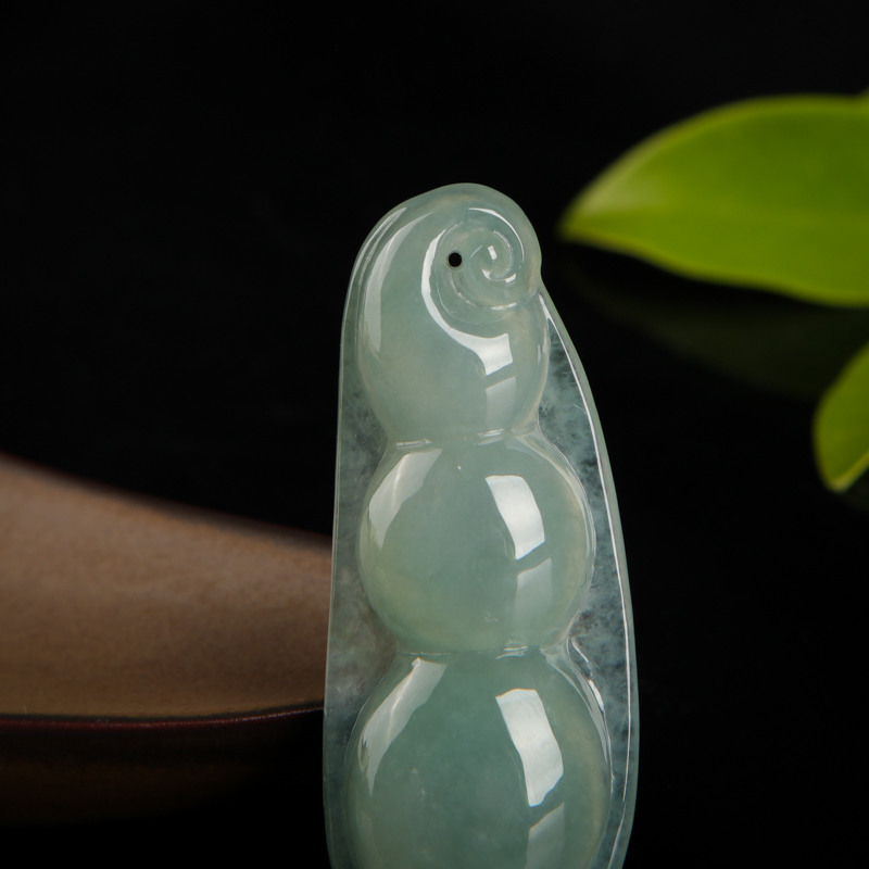 缅甸油青种灰绿翡翠连中三元吊坠-红掌柜